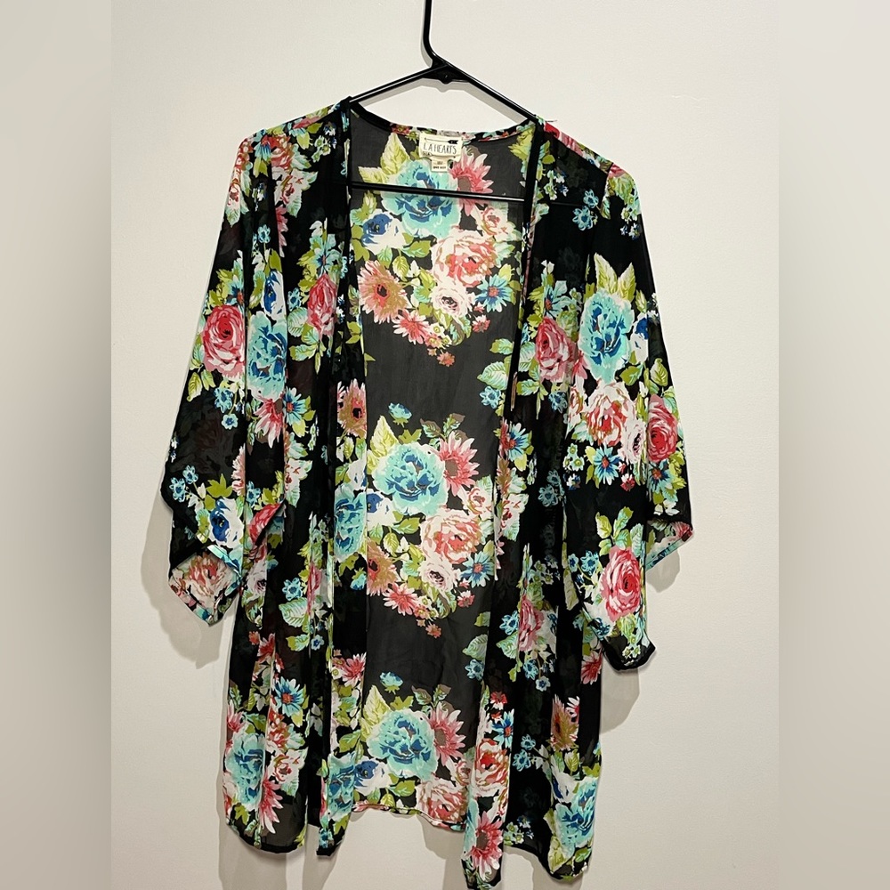 LA Hearts Floral Kimono